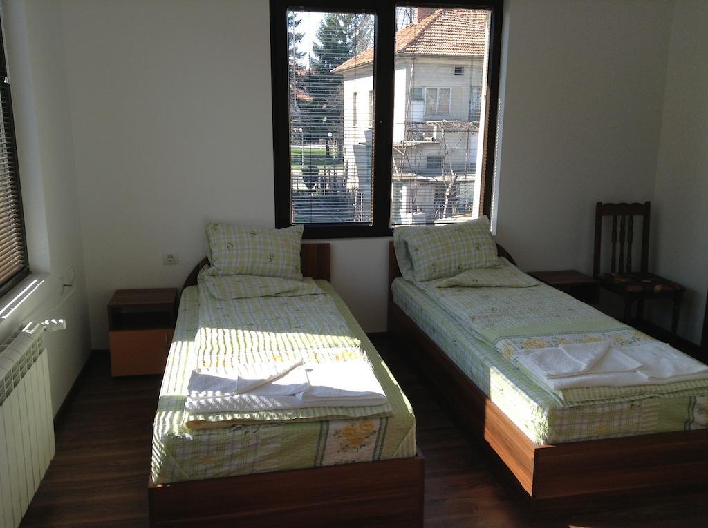 Guest House Luchi Varsjets Rom bilde