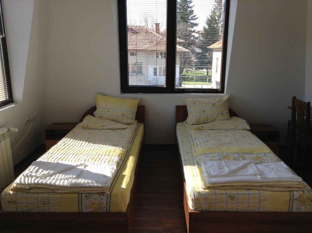 Guest House Luchi Varsjets Rom bilde