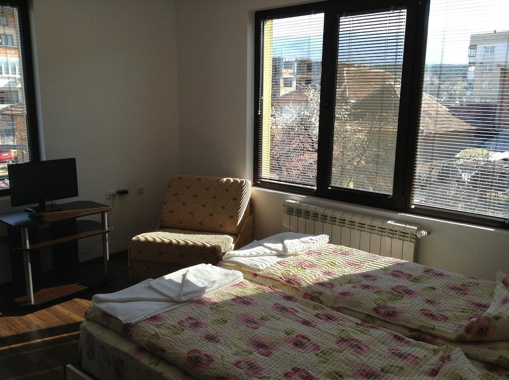 Guest House Luchi Varsjets Rom bilde