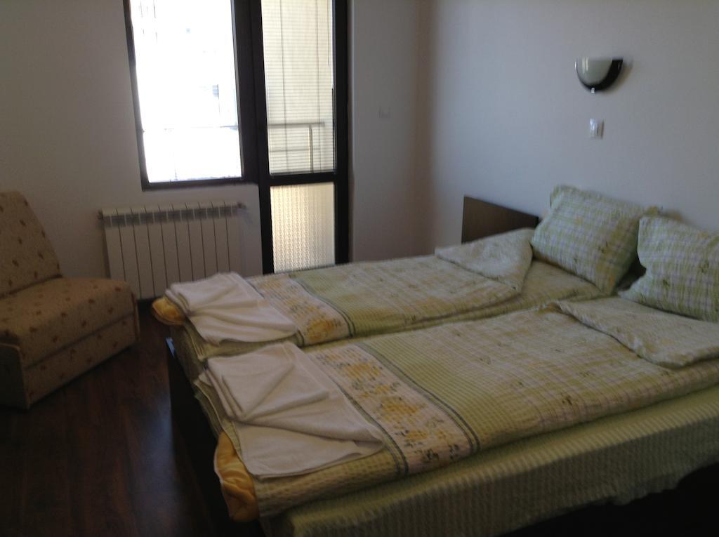 Guest House Luchi Varsjets Rom bilde